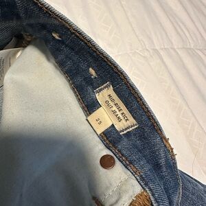 Madewell Mid-Rise Kick Out Jeans